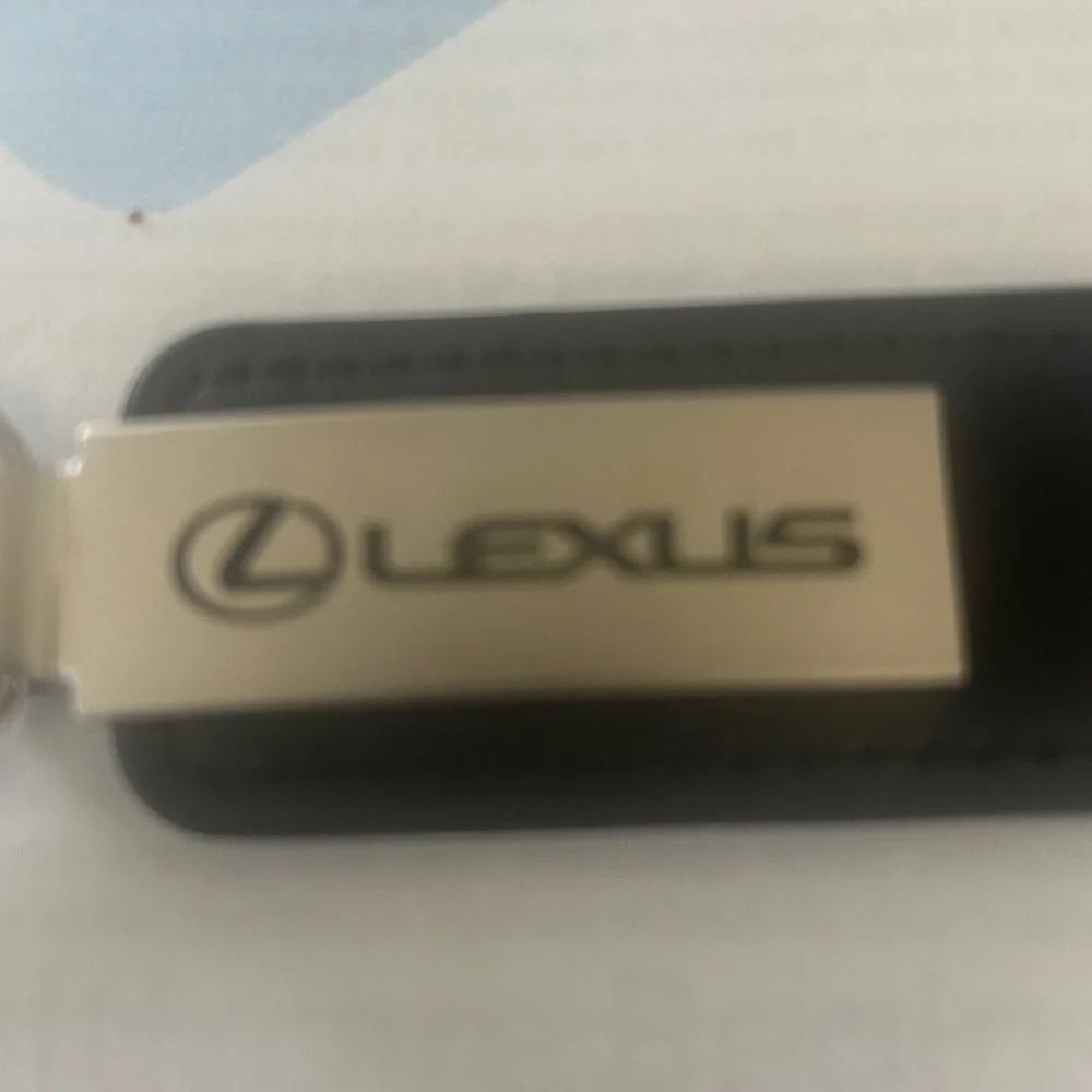 Lexus key chain - Picture 4 of 4
